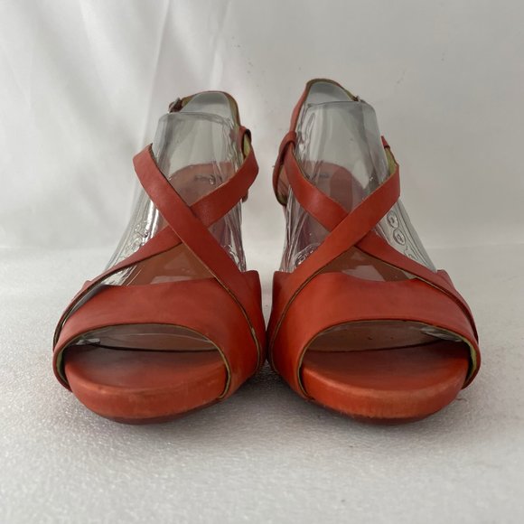 Camper Women's Red Leather Strappy Block Heels - Picture 4 of 12